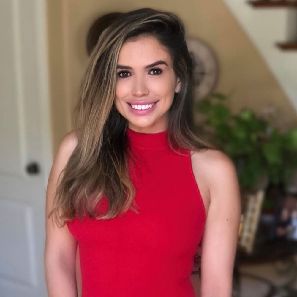 Meet your Posher, Nina